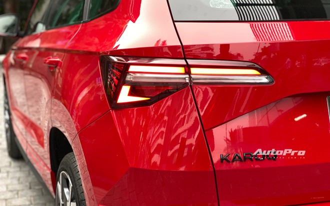 Skoda Karoq 2025 ra mắt Việt Nam: Giá từ hơn 1 tỷ đồng, có bản thể thao, thêm ADAS và nhiều công nghệ khác cạnh tranh CX-5- Ảnh 14. Skoda Karoq 2025 ra mắt Việt Nam: Giá từ hơn 1 tỷ đồng, có bản thể thao, thêm ADAS và nhiều công nghệ khác cạnh tranh CX-5- Ảnh 14.