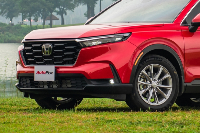 Chọn Skoda Karoq hay Honda CR-V cùng giá khoảng 1,1 tỷ đồng, bảng này sẽ giúp bạn thấy rõ sự khác biệt về kích thước, công nghệ- Ảnh 10. Chọn Skoda Karoq hay Honda CR-V cùng giá khoảng 1,1 tỷ đồng, bảng này sẽ giúp bạn thấy rõ sự khác biệt về kích thước, công nghệ- Ảnh 10.