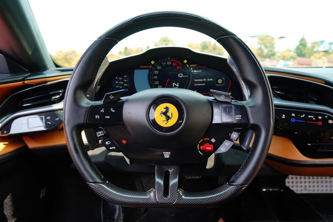Ferrari SF90 Stradale từng của chồng cũ Lệ Quyên lại được rao bán: Giá trên 20 tỷ đồng, đủ mua 2 chiếc G63, mới chạy 8.000km sau 3 năm về nước- Ảnh 6. Ferrari SF90 Stradale từng của chồng cũ Lệ Quyên lại được rao bán: Giá trên 20 tỷ đồng, đủ mua 2 chiếc G63, mới chạy 8.000km sau 3 năm về nước- Ảnh 6.