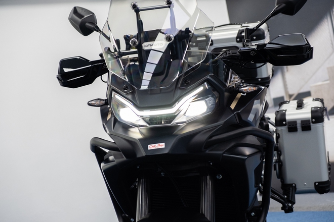CFMoto ra mắt 4 mô tô mới tại Việt Nam: Giá 125-175 triệu đồng, nhiều phân khúc, liệu có nên chuyện khi Ducati, KTM đang rút dần khỏi thị trường?- Ảnh 11. CFMoto ra mắt 4 mô tô mới tại Việt Nam: Giá 125-175 triệu đồng, nhiều phân khúc, liệu có nên chuyện khi Ducati, KTM đang rút dần khỏi thị trường?- Ảnh 11.