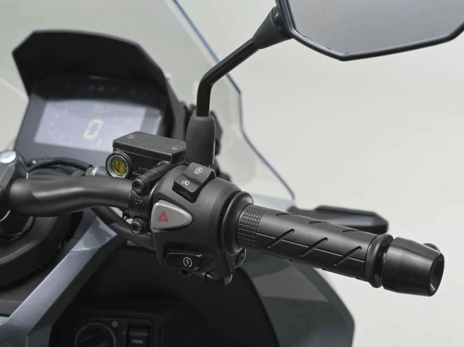 Honda ADV160 2025 được bổ sung tùy chọn màu sắc mới- Ảnh 10. Honda ADV160 2025 được bổ sung tùy chọn màu sắc mới- Ảnh 10.