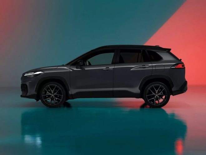 Toyota Corolla Cross 2026 ra mắt: Đèn LED mới, mâm mới, màn hình lớn, máy hybrid mạnh hơn, có bản thể thao, về Việt Nam dễ hot- Ảnh 12. Toyota Corolla Cross 2026 ra mắt: Đèn LED mới, mâm mới, màn hình lớn, máy hybrid mạnh hơn, có bản thể thao, về Việt Nam dễ hot- Ảnh 12.