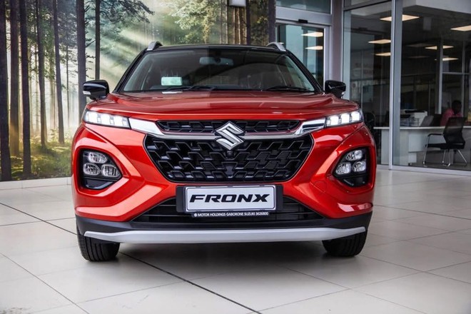 Suzuki Fronx bán tại Việt Nam mà trang bị thế này thì làm khó Raize, Sonet: Có HUD, camera 360, hybrid, nhiều tính năng ADAS độc nhất phân khúc- Ảnh 2. Suzuki Fronx bán tại Việt Nam mà trang bị thế này thì làm khó Raize, Sonet: Có HUD, camera 360, hybrid, nhiều tính năng ADAS độc nhất phân khúc- Ảnh 2.