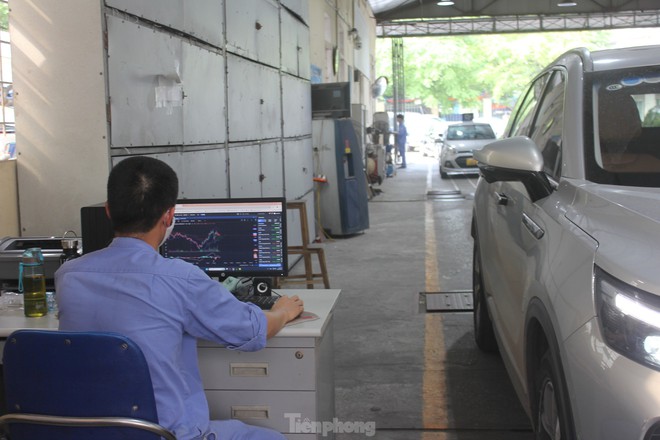 Vì sao nhiều ô tô bị từ chối đăng kiểm?- Ảnh 11. Vì sao nhiều ô tô bị từ chối đăng kiểm?- Ảnh 11.