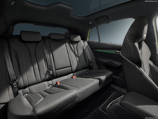 Skoda Enyaq tiếp tục lộ diện tại Việt Nam: Là bản cao nhất, động cơ điện mạnh 340 mã lực, chạy 542km/sạc, có biến thể SUV coupe, không phải thế hệ mới nhất- Ảnh 19. Skoda Enyaq tiếp tục lộ diện tại Việt Nam: Là bản cao nhất, động cơ điện mạnh 340 mã lực, chạy 542km/sạc, có biến thể SUV coupe, không phải thế hệ mới nhất- Ảnh 19.