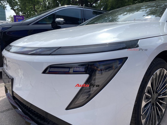 Nissan N7 lần đầu xuất hiện tại Việt Nam: Động cơ điện mạnh 215-268 mã lực, là xe trưng bày, xe hạng D nhưng giá quy đổi ngang Vios- Ảnh 12. Nissan N7 lần đầu xuất hiện tại Việt Nam: Động cơ điện mạnh 215-268 mã lực, là xe trưng bày, xe hạng D nhưng giá quy đổi ngang Vios- Ảnh 12.