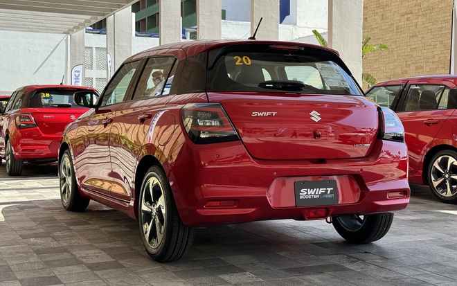 Suzuki Swift chốt ra mắt Việt Nam tháng này: Giá tạm tính 569 triệu đồng, thêm hybrid, đổi nhập Nhật có đủ làm khó Mazda2?- Ảnh 7. Suzuki Swift chốt ra mắt Việt Nam tháng này: Giá tạm tính 569 triệu đồng, thêm hybrid, đổi nhập Nhật có đủ làm khó Mazda2?- Ảnh 7.