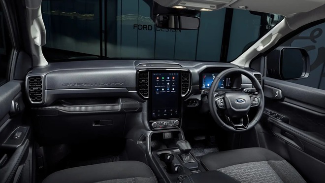 Ford Ranger 'siêu trường' giá gấp đôi bản thường, vẫn phải thêm tiền để có 'thùng hàng' đúng nghĩa, máy V6 chỉ 206 mã lực, kéo được 4,5 tấn hàng- Ảnh 9. Ford Ranger 'siêu trường' giá gấp đôi bản thường, vẫn phải thêm tiền để có 'thùng hàng' đúng nghĩa, máy V6 chỉ 206 mã lực, kéo được 4,5 tấn hàng- Ảnh 9.
