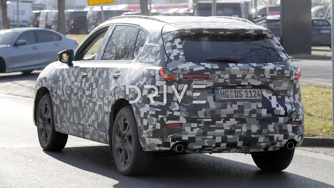 Mazda CX-5 thế hệ mới lộ mặt không che: Có thêm nét của Mercedes, BMW nhưng vẫn dễ nhầm thành facelift, dân mạng phải thốt lên 'thiết kế quá nhàn'- Ảnh 5. Mazda CX-5 thế hệ mới lộ mặt không che: Có thêm nét của Mercedes, BMW nhưng vẫn dễ nhầm thành facelift, dân mạng phải thốt lên 'thiết kế quá nhàn'- Ảnh 5.