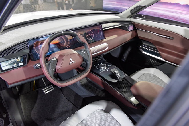 Mitsubishi nhá hàng xe mới sắp ra mắt ĐNÁ tháng sau, có thể là bản thương mại của DST Concept mới được trưng bày tại Việt Nam- Ảnh 5. Mitsubishi nhá hàng xe mới sắp ra mắt ĐNÁ tháng sau, có thể là bản thương mại của DST Concept mới được trưng bày tại Việt Nam- Ảnh 5.