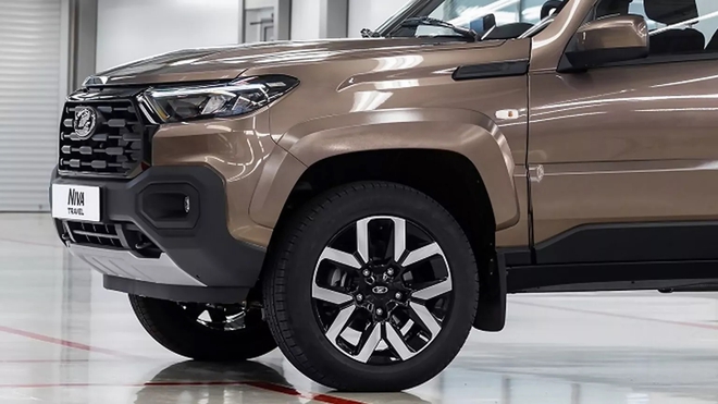 Lada Niva Travel sắp bán tại Việt Nam chuẩn bị ra bản mới: 'Lột xác' ngoại hình, động cơ mạnh hơn nhưng vẫn yếu hơn Raize, Sonet- Ảnh 6. Lada Niva Travel sắp bán tại Việt Nam chuẩn bị ra bản mới: 'Lột xác' ngoại hình, động cơ mạnh hơn nhưng vẫn yếu hơn Raize, Sonet- Ảnh 6.
