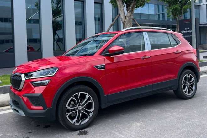 Ảnh thực tế 2 bản Skoda Kushaq tại Việt Nam: Giá dự kiến từ dưới 600 triệu đồng, ra mắt tháng này cạnh tranh Xforce, Creta- Ảnh 6. Ảnh thực tế 2 bản Skoda Kushaq tại Việt Nam: Giá dự kiến từ dưới 600 triệu đồng, ra mắt tháng này cạnh tranh Xforce, Creta- Ảnh 6.