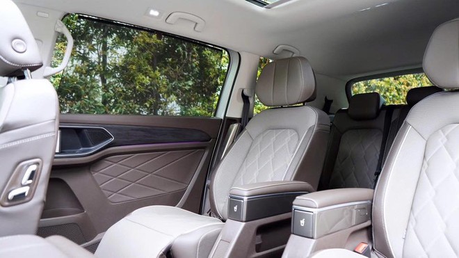 VW Viloran, Teramont X tăng giá mạnh tại Việt Nam, người mua vẫn tiết kiệm được trăm triệu nếu chọn đánh đổi một điều- Ảnh 10. VW Viloran, Teramont X tăng giá mạnh tại Việt Nam, người mua vẫn tiết kiệm được trăm triệu nếu chọn đánh đổi một điều- Ảnh 10.