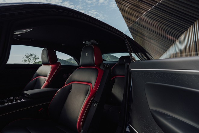 Tôi lái Rolls-Royce Spectre trên đường đua Nhật: Trải nghiệm ‘dễ dàng’ mà giàu cảm xúc- Ảnh 30. Tôi lái Rolls-Royce Spectre trên đường đua Nhật: Trải nghiệm ‘dễ dàng’ mà giàu cảm xúc- Ảnh 30.