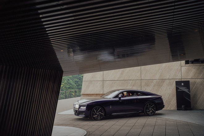 Tôi lái Rolls-Royce Spectre trên đường đua Nhật: Trải nghiệm ‘dễ dàng’ mà giàu cảm xúc- Ảnh 26. Tôi lái Rolls-Royce Spectre trên đường đua Nhật: Trải nghiệm ‘dễ dàng’ mà giàu cảm xúc- Ảnh 26.