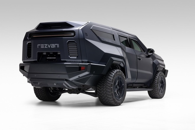 'Khủng long' Rezvani Vengeance xuất hiện tại Hà Nội: Hầm hố như xe quân sự, tùy chọn chống đạn, giá ngang siêu xe- Ảnh 8. 'Khủng long' Rezvani Vengeance xuất hiện tại Hà Nội: Hầm hố như xe quân sự, tùy chọn chống đạn, giá ngang siêu xe- Ảnh 8.