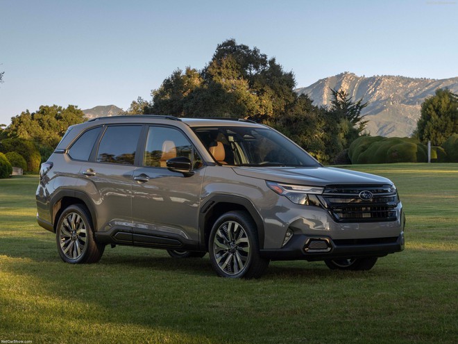 Subaru Forester 2025 ra mắt ĐNÁ tháng sau: Thiết kế mới hoàn toàn, có thể thêm hybrid cạnh tranh CR-V, về Việt Nam sẽ khó rẻ- Ảnh 4. Subaru Forester 2025 ra mắt ĐNÁ tháng sau: Thiết kế mới hoàn toàn, có thể thêm hybrid cạnh tranh CR-V, về Việt Nam sẽ khó rẻ- Ảnh 4.