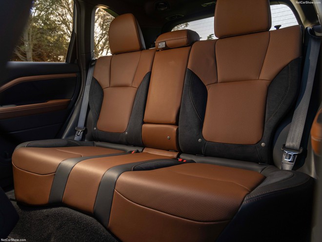 Subaru Forester 2025 ra mắt ĐNÁ tháng sau: Thiết kế mới hoàn toàn, có thể thêm hybrid cạnh tranh CR-V, về Việt Nam sẽ khó rẻ- Ảnh 18. Subaru Forester 2025 ra mắt ĐNÁ tháng sau: Thiết kế mới hoàn toàn, có thể thêm hybrid cạnh tranh CR-V, về Việt Nam sẽ khó rẻ- Ảnh 18.