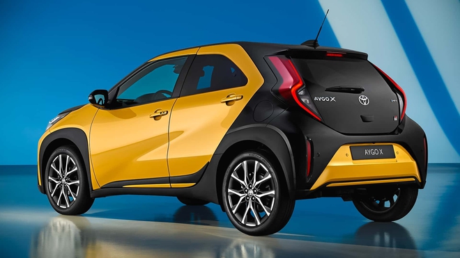 Toyota Aygo từng bán ở Việt Nam có bản nâng cấp: Thêm gói thể thao, động cơ hybrid tiêu thụ từ 3,8 lít/100km- Ảnh 6. Toyota Aygo từng bán ở Việt Nam có bản nâng cấp: Thêm gói thể thao, động cơ hybrid tiêu thụ từ 3,8 lít/100km- Ảnh 6.