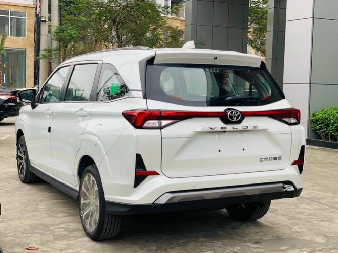 Toyota Avanza, Veloz giảm giá lăn bánh nhiều nhất 66 triệu đồng: Giá thực tế còn từ hơn 500 triệu, tăng sức cạnh tranh trước Xpander- Ảnh 7. Toyota Avanza, Veloz giảm giá lăn bánh nhiều nhất 66 triệu đồng: Giá thực tế còn từ hơn 500 triệu, tăng sức cạnh tranh trước Xpander- Ảnh 7.