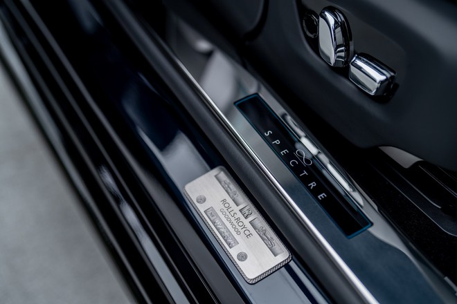 Rolls-Royce Black Badge - Cách khẳng định vị thế mới của giới siêu giàu- Ảnh 24. Rolls-Royce Black Badge - Cách khẳng định vị thế mới của giới siêu giàu- Ảnh 24.