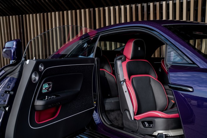 Rolls-Royce Black Badge - Cách khẳng định vị thế mới của giới siêu giàu- Ảnh 34. Rolls-Royce Black Badge - Cách khẳng định vị thế mới của giới siêu giàu- Ảnh 34.