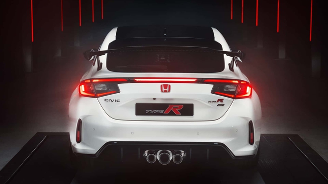 Honda Civic Type R nâng cấp nhiều đồ chơi để... khai tử tại một thị trường, khách Việt có thể tham khảo để biến xe của mình thêm cá tính- Ảnh 4. Honda Civic Type R nâng cấp nhiều đồ chơi để... khai tử tại một thị trường, khách Việt có thể tham khảo để biến xe của mình thêm cá tính- Ảnh 4.