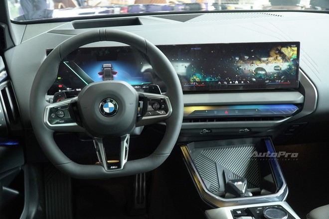BMW X3 2025 ra mắt Việt Nam: Giá từ 2,279 tỷ đồng, chơi game trên xe, có ADAS, động cơ mới, AWD từ bản 'base' đấu GLC- Ảnh 14. BMW X3 2025 ra mắt Việt Nam: Giá từ 2,279 tỷ đồng, chơi game trên xe, có ADAS, động cơ mới, AWD từ bản 'base' đấu GLC- Ảnh 14.