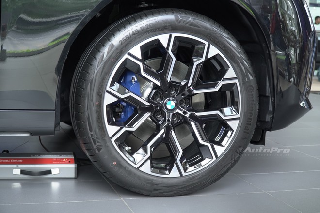 BMW X3 2025 ra mắt Việt Nam: Giá từ 2,279 tỷ đồng, chơi game trên xe, có ADAS, động cơ mới, AWD từ bản 'base' đấu GLC- Ảnh 11. BMW X3 2025 ra mắt Việt Nam: Giá từ 2,279 tỷ đồng, chơi game trên xe, có ADAS, động cơ mới, AWD từ bản 'base' đấu GLC- Ảnh 11.
