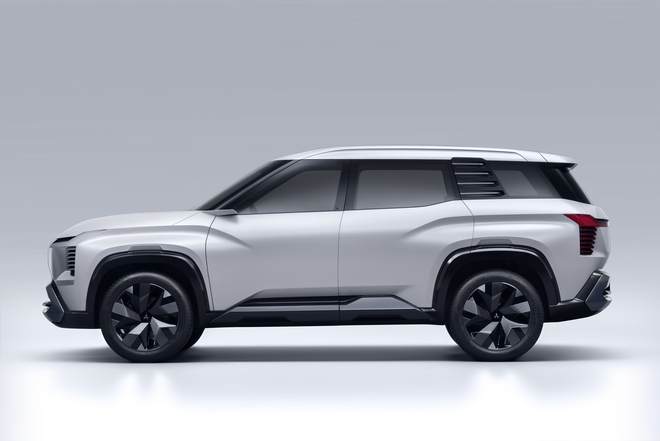 Mitsubishi DST Concept ra mắt Việt Nam: Mẫu xe 7 chỗ mới dễ thay thế Outlander, nhiều điểm giống Xforce, có ADAS- Ảnh 5. Mitsubishi DST Concept ra mắt Việt Nam: Mẫu xe 7 chỗ mới dễ thay thế Outlander, nhiều điểm giống Xforce, có ADAS- Ảnh 5.