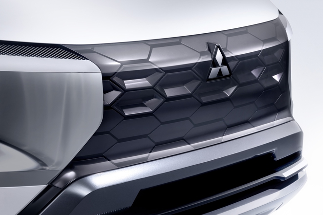 Mitsubishi DST Concept ra mắt Việt Nam: Mẫu xe 7 chỗ mới dễ thay thế Outlander, nhiều điểm giống Xforce, có ADAS- Ảnh 13. Mitsubishi DST Concept ra mắt Việt Nam: Mẫu xe 7 chỗ mới dễ thay thế Outlander, nhiều điểm giống Xforce, có ADAS- Ảnh 13.