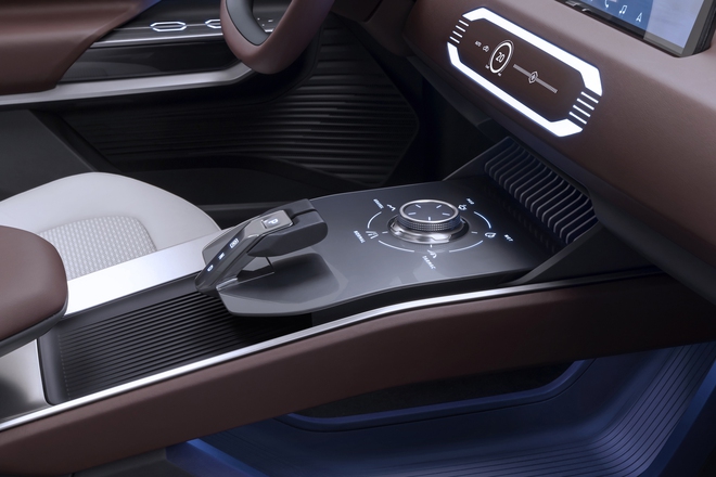 Mitsubishi DST Concept ra mắt Việt Nam: Mẫu xe 7 chỗ mới dễ thay thế Outlander, nhiều điểm giống Xforce, có ADAS- Ảnh 25. Mitsubishi DST Concept ra mắt Việt Nam: Mẫu xe 7 chỗ mới dễ thay thế Outlander, nhiều điểm giống Xforce, có ADAS- Ảnh 25.