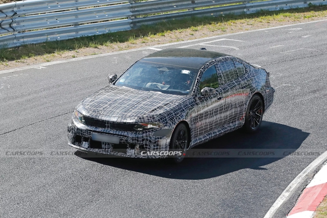 BMW 5 Series 2025 vừa ra mắt Việt Nam thì bản mới hơn đã lộ diện trên đường với thiết kế mặt trước lột xác hoàn toàn- Ảnh 2. BMW 5 Series 2025 vừa ra mắt Việt Nam thì bản mới hơn đã lộ diện trên đường với thiết kế mặt trước lột xác hoàn toàn- Ảnh 2.