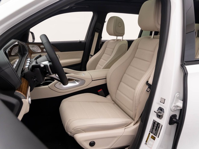 Lộ trang bị Mercedes-Benz GLS 2025 ra mắt Việt Nam tháng sau: Giá dự kiến 5,7 tỷ đồng, bổ sung ADAS, động cơ nâng cấp nhẹ- Ảnh 12. Lộ trang bị Mercedes-Benz GLS 2025 ra mắt Việt Nam tháng sau: Giá dự kiến 5,7 tỷ đồng, bổ sung ADAS, động cơ nâng cấp nhẹ- Ảnh 12.