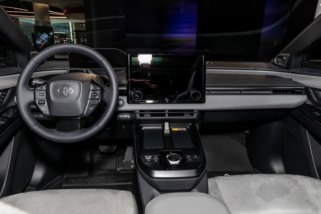 Subaru Uncharted - SUV hoàn toàn mới có hình ảnh chính thức đầu tiên: Dễ nhỏ như Yaris Cross, dùng công nghệ Toyota, chạy điện- Ảnh 7. Subaru Uncharted - SUV hoàn toàn mới có hình ảnh chính thức đầu tiên: Dễ nhỏ như Yaris Cross, dùng công nghệ Toyota, chạy điện- Ảnh 7.