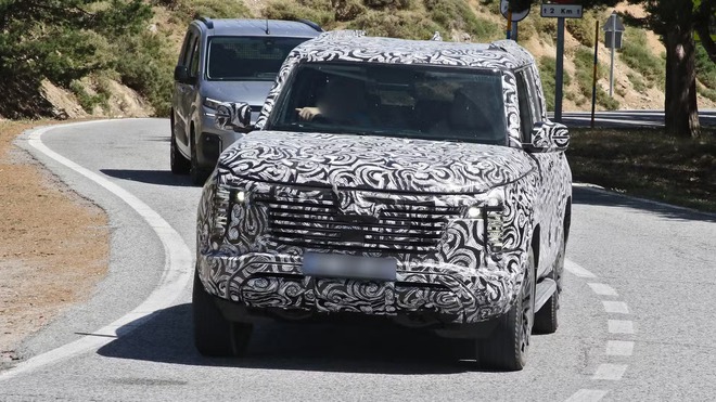 SUV đồn đoán là Mitsubishi Pajero đời mới này có dáng như Destinator sắp về Việt Nam, có thể ra mắt ngay năm nay- Ảnh 3. SUV đồn đoán là Mitsubishi Pajero đời mới này có dáng như Destinator sắp về Việt Nam, có thể ra mắt ngay năm nay- Ảnh 3.