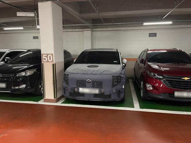 'Bắt gặp' Hyundai Custin facelift: Trông bề thế hơn nhờ lấy nét của Palisade, địa điểm xuất hiện gây bất ngờ- Ảnh 14. 'Bắt gặp' Hyundai Custin facelift: Trông bề thế hơn nhờ lấy nét của Palisade, địa điểm xuất hiện gây bất ngờ- Ảnh 14.