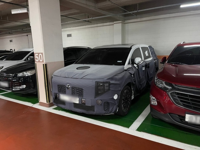 'Bắt gặp' Hyundai Custin facelift: Trông bề thế hơn nhờ lấy nét của Palisade, địa điểm xuất hiện gây bất ngờ- Ảnh 13. 'Bắt gặp' Hyundai Custin facelift: Trông bề thế hơn nhờ lấy nét của Palisade, địa điểm xuất hiện gây bất ngờ- Ảnh 13.