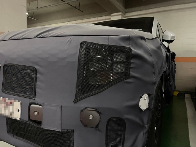'Bắt gặp' Hyundai Custin facelift: Trông bề thế hơn nhờ lấy nét của Palisade, địa điểm xuất hiện gây bất ngờ- Ảnh 4. 'Bắt gặp' Hyundai Custin facelift: Trông bề thế hơn nhờ lấy nét của Palisade, địa điểm xuất hiện gây bất ngờ- Ảnh 4.