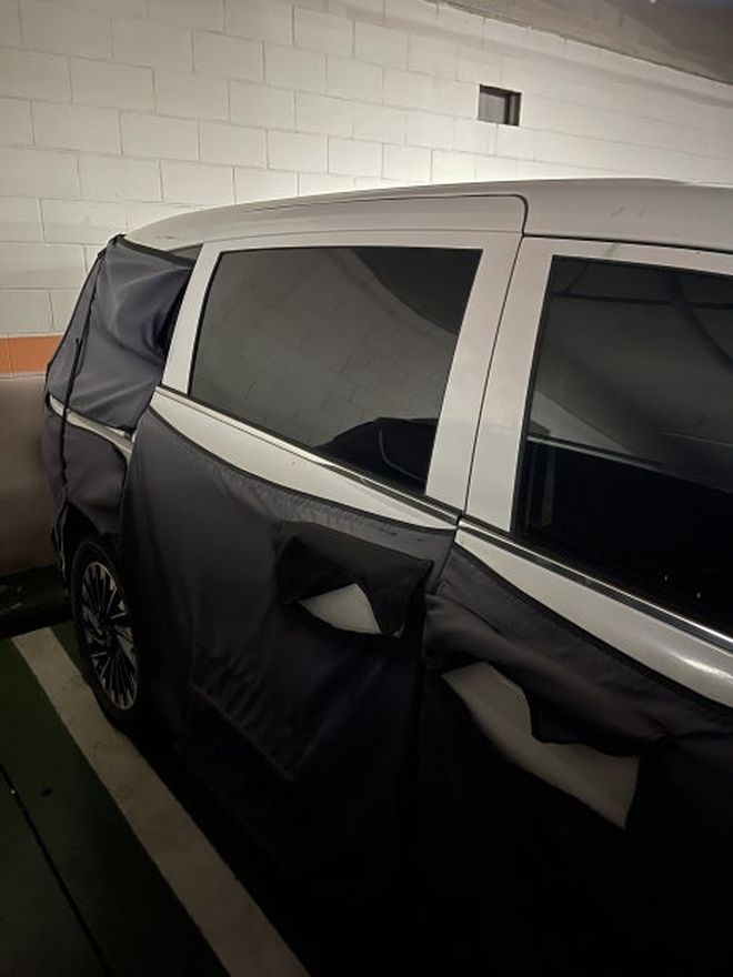 'Bắt gặp' Hyundai Custin facelift: Trông bề thế hơn nhờ lấy nét của Palisade, địa điểm xuất hiện gây bất ngờ- Ảnh 8. 'Bắt gặp' Hyundai Custin facelift: Trông bề thế hơn nhờ lấy nét của Palisade, địa điểm xuất hiện gây bất ngờ- Ảnh 8.