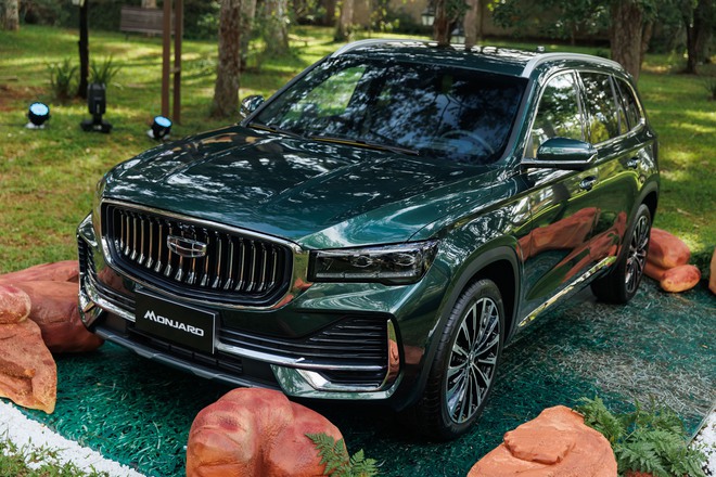 Chi tiết Geely Monjaro ra mắt Việt Nam: Chốt giá cao nhất gần 1,2 tỷ đấu Santa Fe, có bản hybrid, ADAS- Ảnh 8. Chi tiết Geely Monjaro ra mắt Việt Nam: Chốt giá cao nhất gần 1,2 tỷ đấu Santa Fe, có bản hybrid, ADAS- Ảnh 8.
