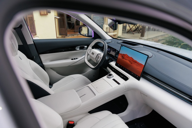 Geely EX5 ra mắt tại Việt Nam: Hai bản, giá từ 839 triệu đồng, 495km/sạc, có ADAS- Ảnh 16. Geely EX5 ra mắt tại Việt Nam: Hai bản, giá từ 839 triệu đồng, 495km/sạc, có ADAS- Ảnh 16.