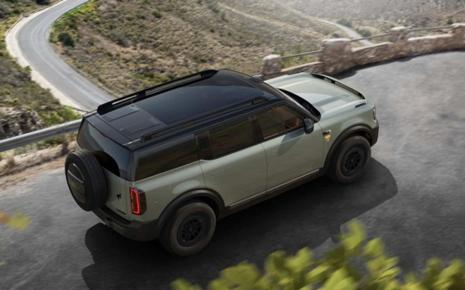 Ford Bronco bản mới ra mắt: Dáng như Defender, có tùy chọn điện và PHEV, làm riêng cho một thị trường ở châu Á, về Việt Nam dễ hot- Ảnh 7. Ford Bronco bản mới ra mắt: Dáng như Defender, có tùy chọn điện và PHEV, làm riêng cho một thị trường ở châu Á, về Việt Nam dễ hot- Ảnh 7.