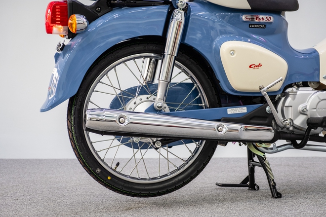 Honda Super Cub 50 Final Edition đã về Việt Nam: Màu hoài cổ, nhiều chi tiết độc quyền, sản xuất giới hạn toàn cầu- Ảnh 19. Honda Super Cub 50 Final Edition đã về Việt Nam: Màu hoài cổ, nhiều chi tiết độc quyền, sản xuất giới hạn toàn cầu- Ảnh 19.