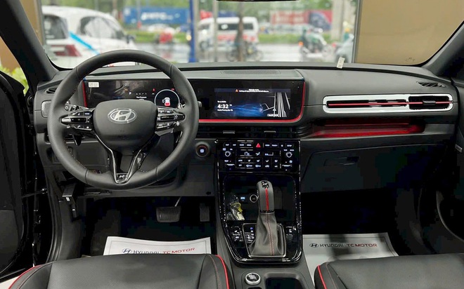 Hyundai Creta 2025 giảm giá mạnh tại đại lý: Bản 'base' còn hơn 564 triệu đồng, kịch sàn giá nhóm xe Nhật, Hàn cùng phân khúc- Ảnh 9. Hyundai Creta 2025 giảm giá mạnh tại đại lý: Bản 'base' còn hơn 564 triệu đồng, kịch sàn giá nhóm xe Nhật, Hàn cùng phân khúc- Ảnh 9.