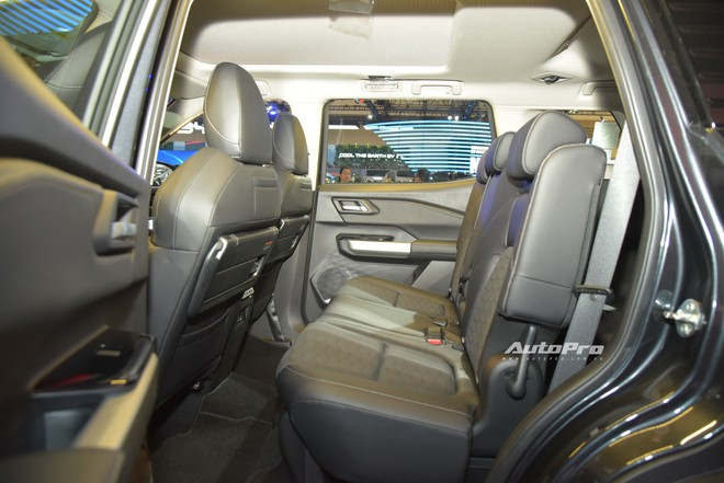 Ngồi thử thực tế 3 hàng ghế Mitsubishi Destinator xem rộng thế nào, tiện nghi ra sao, đi gia đình có thoải mái không- Ảnh 5. Ngồi thử thực tế 3 hàng ghế Mitsubishi Destinator xem rộng thế nào, tiện nghi ra sao, đi gia đình có thoải mái không- Ảnh 5.