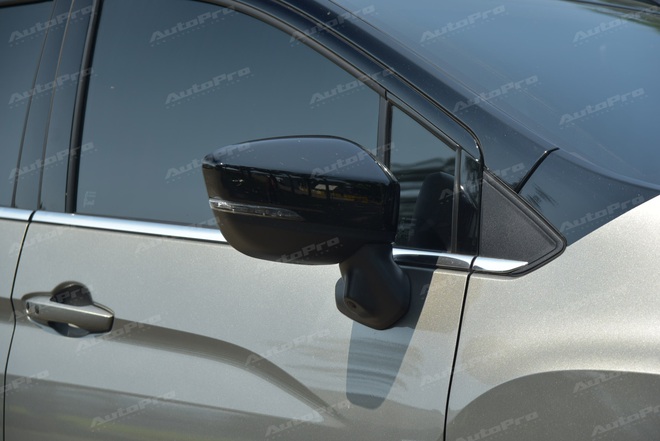 Sờ tận tay Mitsubishi Xpander mới sắp ra mắt Việt Nam ‘vào tháng 9’: Thiết kế tinh chỉnh nhẹ, màn hình lớn hơn, thêm túi khí, vẫn ‘vắng bóng’ ADAS- Ảnh 25. Sờ tận tay Mitsubishi Xpander mới sắp ra mắt Việt Nam ‘vào tháng 9’: Thiết kế tinh chỉnh nhẹ, màn hình lớn hơn, thêm túi khí, vẫn ‘vắng bóng’ ADAS- Ảnh 25.