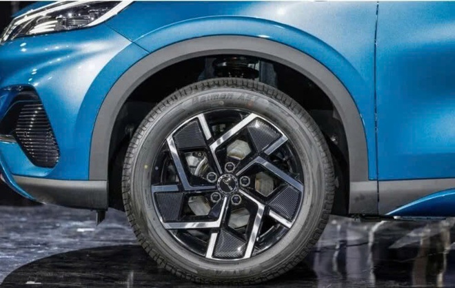 CUV cỡ C tại Việt Nam: Chọn Geely EX5 vừa ra mắt hay 2 mẫu xe xăng ăn khách Mazda CX-5 và Ford Territory?- Ảnh 18. CUV cỡ C tại Việt Nam: Chọn Geely EX5 vừa ra mắt hay 2 mẫu xe xăng ăn khách Mazda CX-5 và Ford Territory?- Ảnh 18.