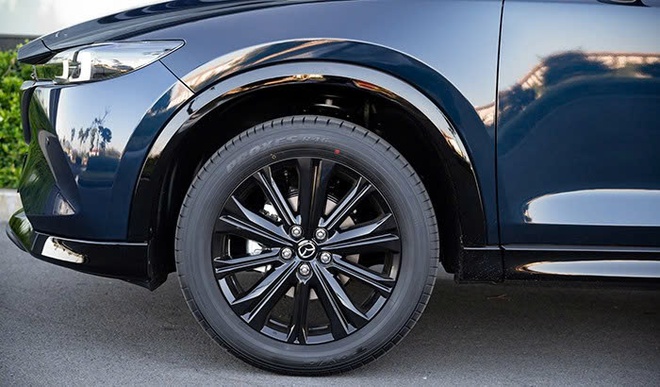 CUV cỡ C tại Việt Nam: Chọn Geely EX5 vừa ra mắt hay 2 mẫu xe xăng ăn khách Mazda CX-5 và Ford Territory?- Ảnh 19. CUV cỡ C tại Việt Nam: Chọn Geely EX5 vừa ra mắt hay 2 mẫu xe xăng ăn khách Mazda CX-5 và Ford Territory?- Ảnh 19.