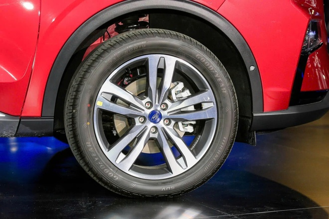 CUV cỡ C tại Việt Nam: Chọn Geely EX5 vừa ra mắt hay 2 mẫu xe xăng ăn khách Mazda CX-5 và Ford Territory?- Ảnh 20. CUV cỡ C tại Việt Nam: Chọn Geely EX5 vừa ra mắt hay 2 mẫu xe xăng ăn khách Mazda CX-5 và Ford Territory?- Ảnh 20.
